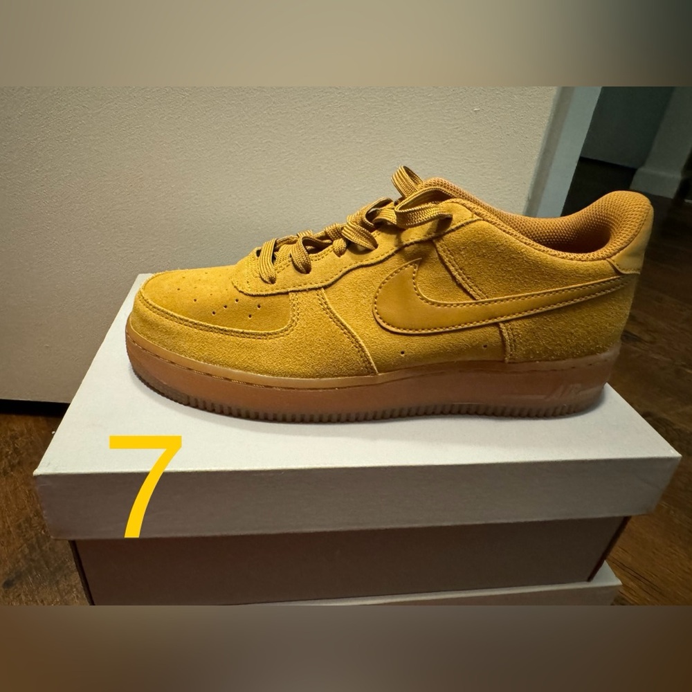 Air force 1 wheat